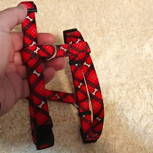 EUC ~Youly Classic Adjustable Dog Harness Red Plaid w/ Small Bones(Size: Medium) - Picture 5 of 7